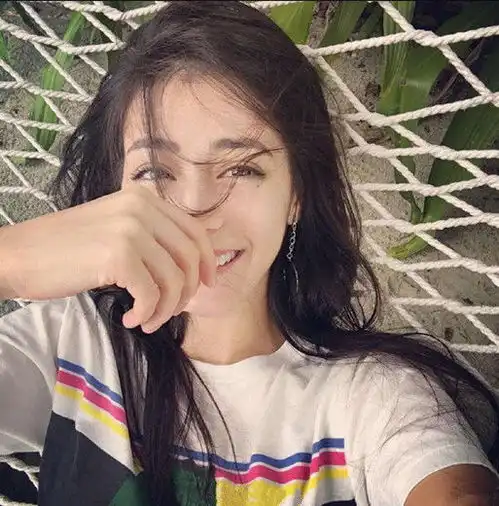 头像吸引女生的头像李莎
