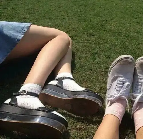 那些年,你和同桌之间的小故事