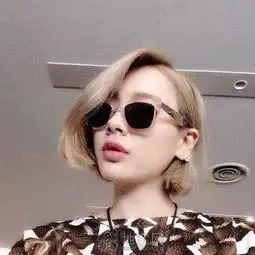 分手伤心的qq头像女生,被情绪反复折磨的女生