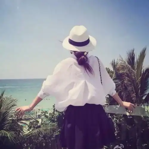 据说,看一个人拿手机的姿势就能知道他是什么性格