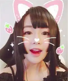 女装大佬排行出炉,阿纯算一个,艾比只能排第二,第一太服气