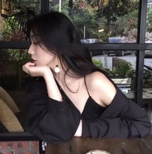 女生qq头像性感