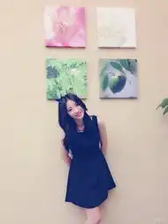 柳岩私服辑性感女神小清新