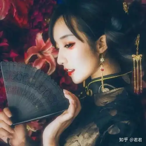 军阀头像复古军阀情侣头像着军装为你保一处太平之地,你穿旗袍帮我镇家族之地