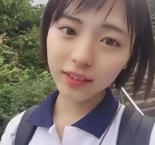女生为啥不能光膀子小学生回答天真无邪,没想到却误伤妈妈