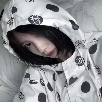 女生微信头像个性霸气,给人一种非常美艳的感觉