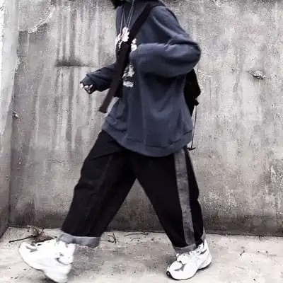 女生半身不露脸头像清纯韩版平胸妹子头像
