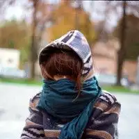 戴围巾女生头像冬天戴围巾的漂亮女生