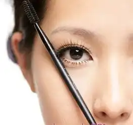学杨丞琳画出眉目如画的流行眉