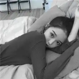 高冷范的女生黑白头像超酷超霸气用不着你喜欢轮不到你讨厌