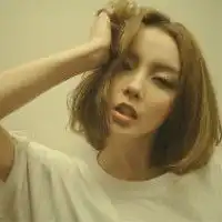 表情搞怪qq女生头像肚子暗伤的泪