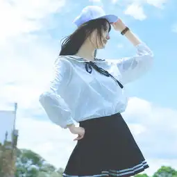 现在就是穿衬衫的季节,格子控们,接住咯