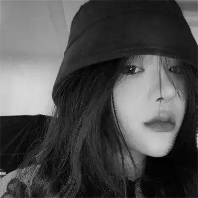女生头像黑白图片2023最火爆