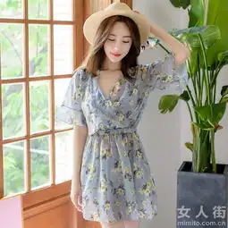 小清新遮肉泳衣,微胖女生也能美如仙