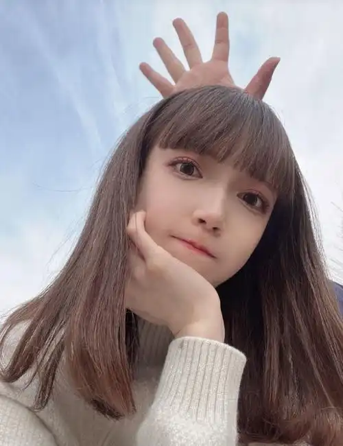 24岁女网红猝然离世,生前哭诉买不到药,称肺都要咳出来了