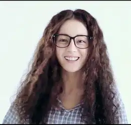 热巴新戏即将上线,这样可爱呆萌的她你不喜欢都难