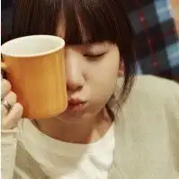 可爱小女孩头像大眼睛女