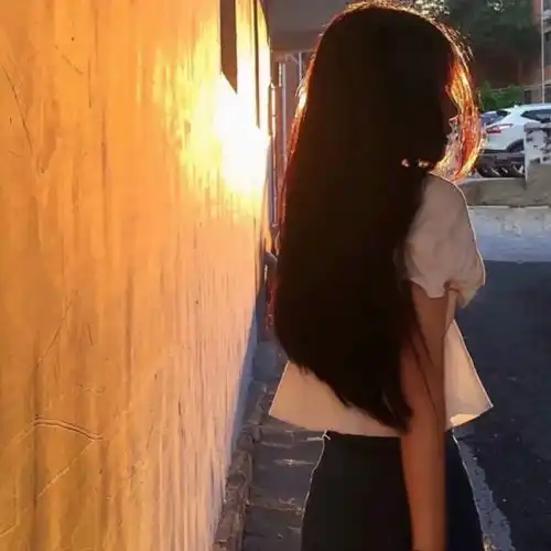 女生真人好看头像不露脸