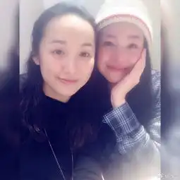 吕一堪称娱乐圈助燃剂朋友圈的好友个个都红得很