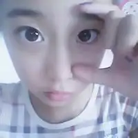 可爱小女孩头像大眼睛霸