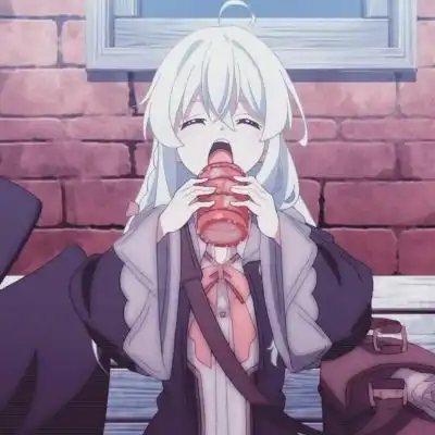 女生唯美头像卡通美魔女