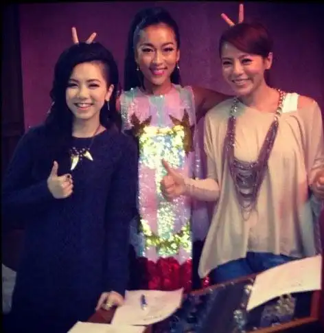 邓紫棋和巨星们的合照你最爱谁和谁最搭