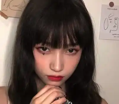 下个月内,缘分与桃花真实存在,有幸遇见一生挚爱的3大生肖