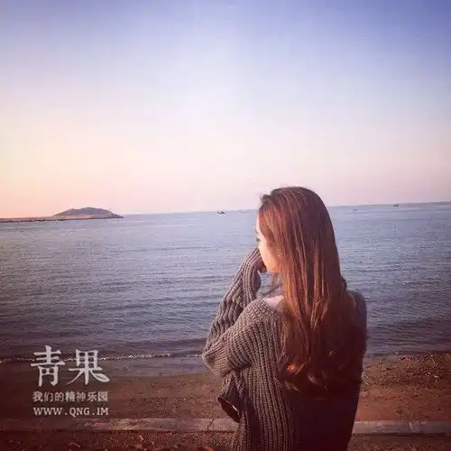 女生头像甜美清纯可爱背