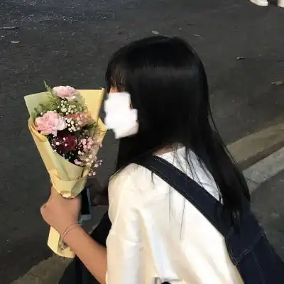 女生头像带花真人拟人