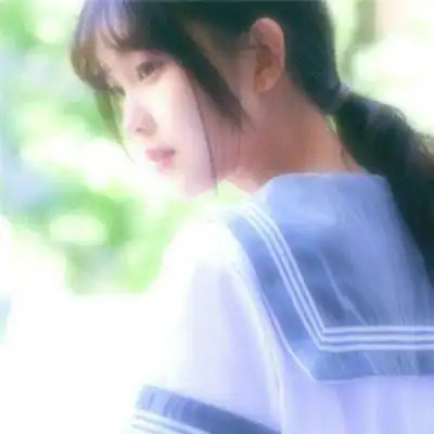 青春校服女生头像