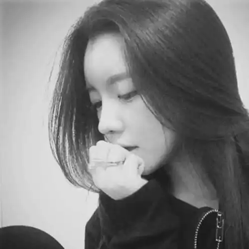 明星身价排行前十,吴京垫底,成龙也只排第五,第一的他已退圈