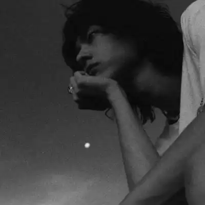 纯欲风头像男生真人