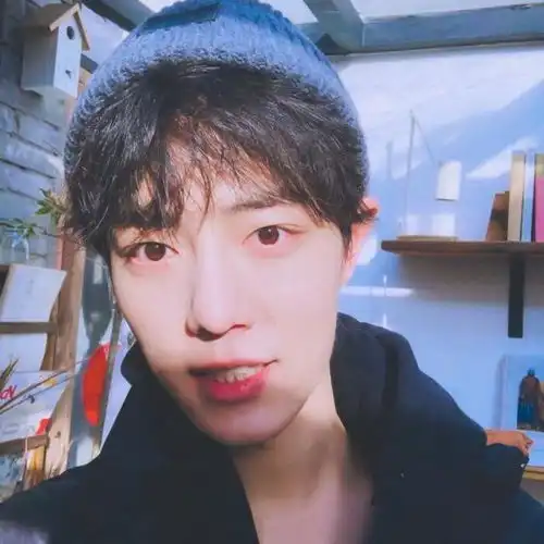 身材比例太虐,肖战杨紫剧照曝光,被嘲阿衰和大头妹真人版