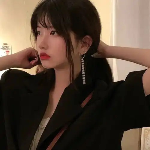 一组宝藏女生头像