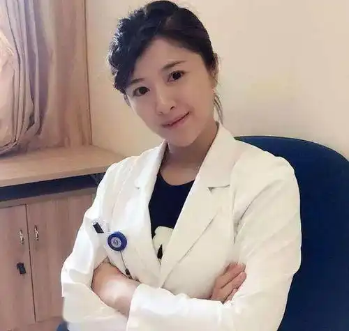 美女做头像的图片许晋哲