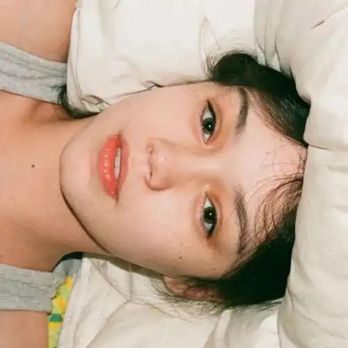 个性欧美微信头像有朋自远方来又赴远方