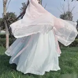 最近汉服转圈圈风很大,请查收你的汉服头像,秒变小公主