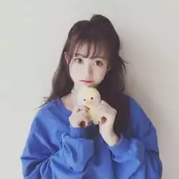当仲夏的阳光抚过我的脸带来的不是温暖而是遥遥无期的悲凉