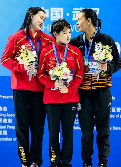 来看看00后小将张家齐,跳水梦之队未来的骄傲,她的奥运夺冠之路