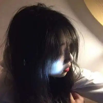 女生头像照片真人露脸冷