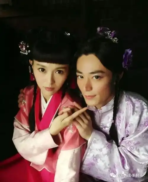 张一山骚断腿,tfgirls出道挤走三小只,马天宇抢杨幂戏份no
