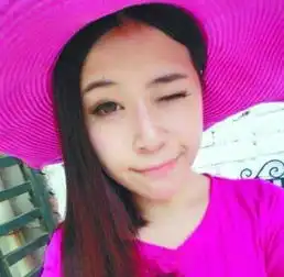 2012富豪与屌丝的两极生活