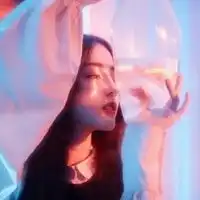 qq头像超拽女生霸气范带字