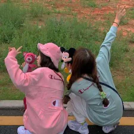 女生闺蜜头像双人,闺蜜自拍真人分享