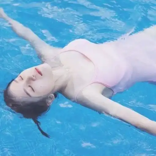 女生头像退一步是遗憾
