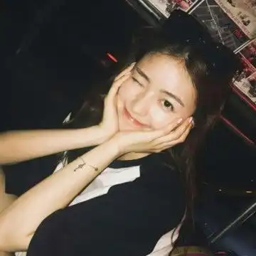 微信脸萌女生头像