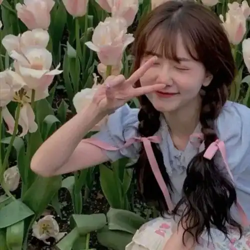 换上这组美腻女生头像吧