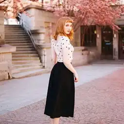 小粗腿的穿搭救星这位芬兰的时尚小仙女告诉你,小肉腿这么穿才好看