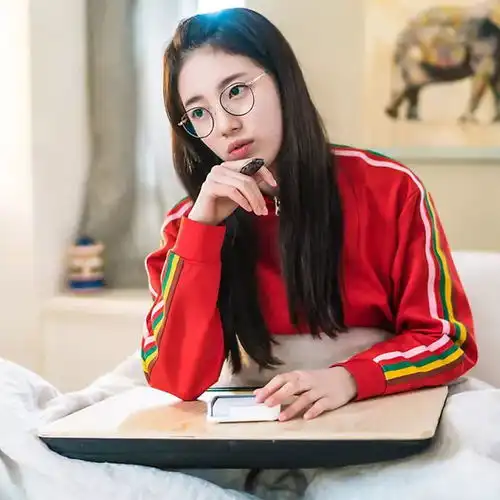 为什么你戴眼镜不好看那是你没有学会热巴和倪妮的学霸妆