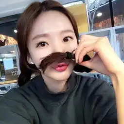 宁愿相信你还是爱我的美女图片